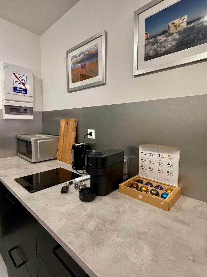 Plac Wolnosci 6 Contactless Check-In 24H Poznań Esterno foto