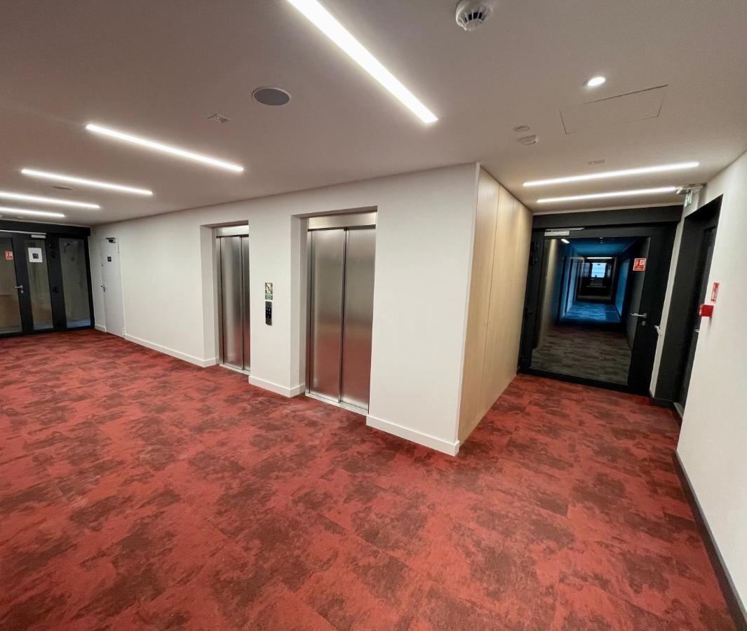 Plac Wolnosci 6 Contactless Check-In 24H Poznań Esterno foto